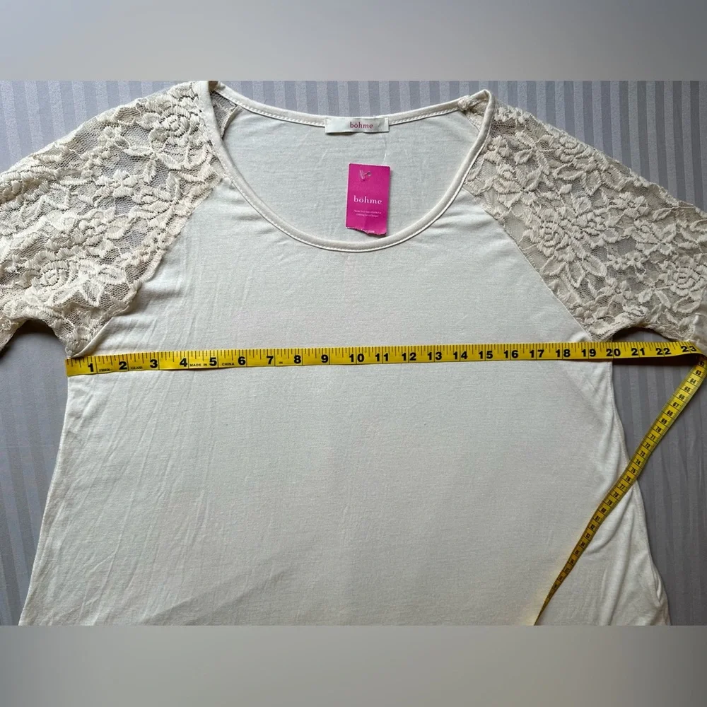 Böhme•lace shoulder crew neck top•size large•3/4 bell sleeve•rayon•ivory/cream - Picture 6 of 13